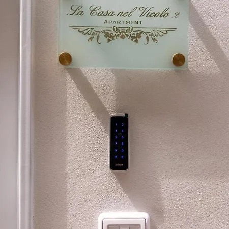 Apartment La Casa Nel Vicolo 2 Giardini Naxos
